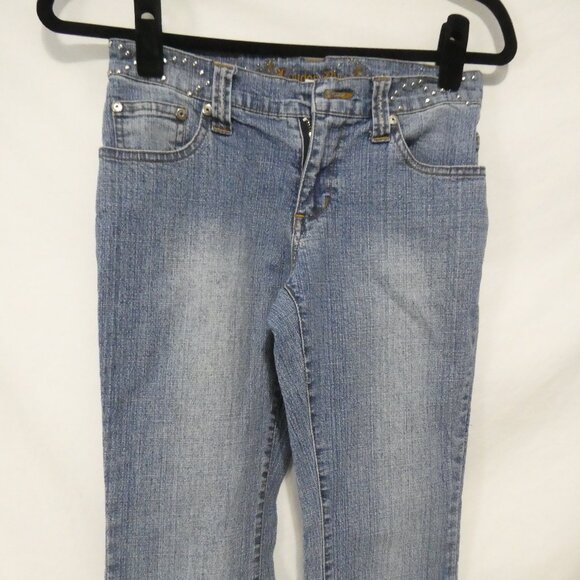 LONDON BLUES - Petites | 4P | Bootcut Jeans | Studded Waist | *Missing Button - Picture 5 of 16
